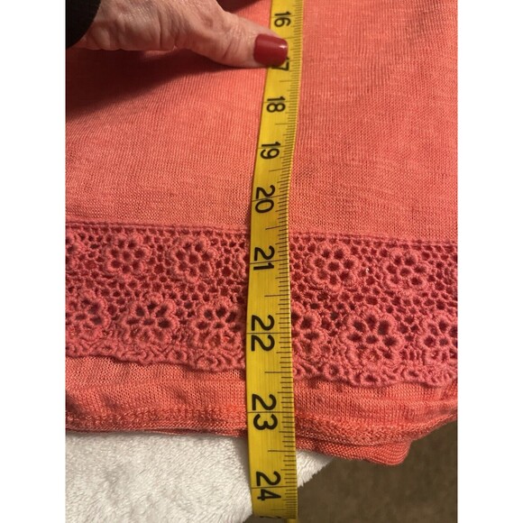 No Boundaries Tank Top Women's XXL Coral Color. Small Hole. Please See Pictures - Picture 5 of 9